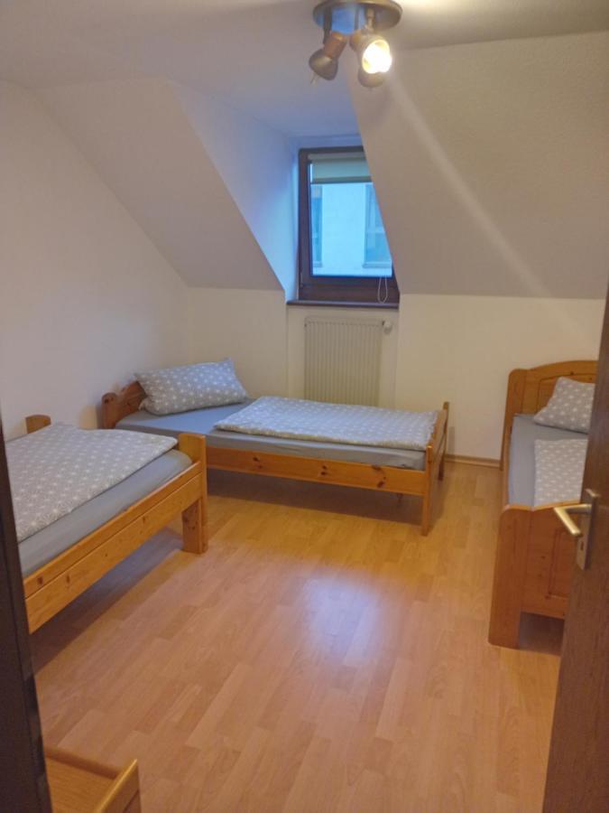 Zentrale Ferienwohnung Mit Blick Auf Die Paulinskirche Трір Екстер'єр фото
